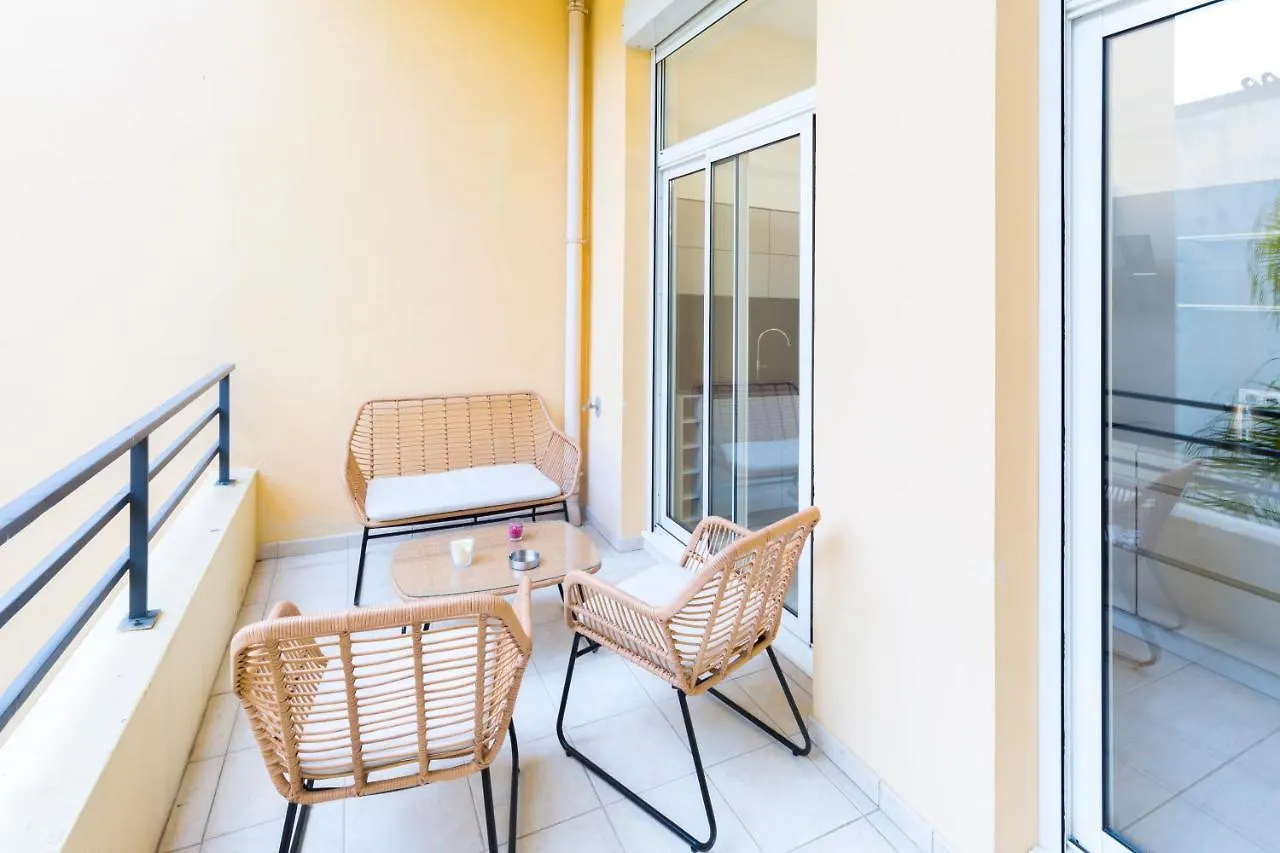 Appartement Sublime 2 pièces dans le carré d’or de Menton 0*,  France
